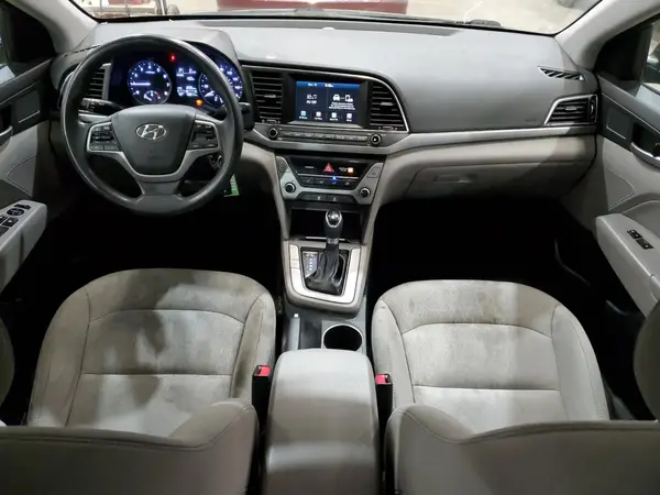 5NPD84LF4HH041067 2017 HYUNDAI ELANTRA - Image 8