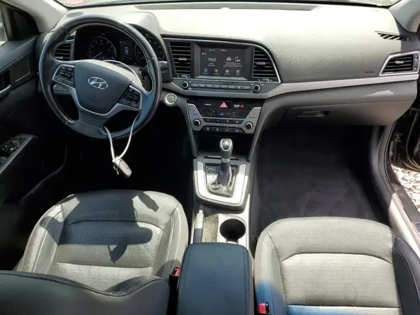 5NPD84LF4HH043370 2017 HYUNDAI ELANTRA - Image 8