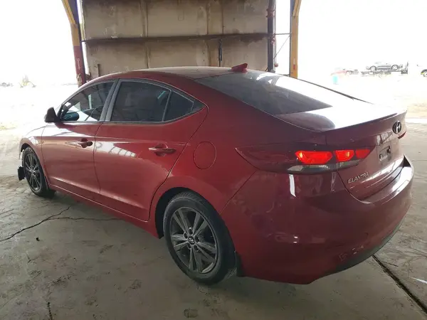 5NPD84LF4HH044633 2017 HYUNDAI ELANTRA - Image 2