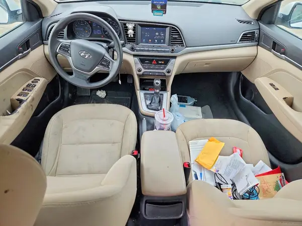 5NPD84LF4HH046740 2017 HYUNDAI ELANTRA - Image 8