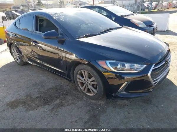 5NPD84LF4HH048889 2017 HYUNDAI ELANTRA - Image 1