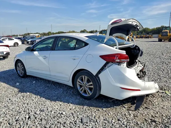 5NPD84LF4HH049198 2017 HYUNDAI ELANTRA - Image 2