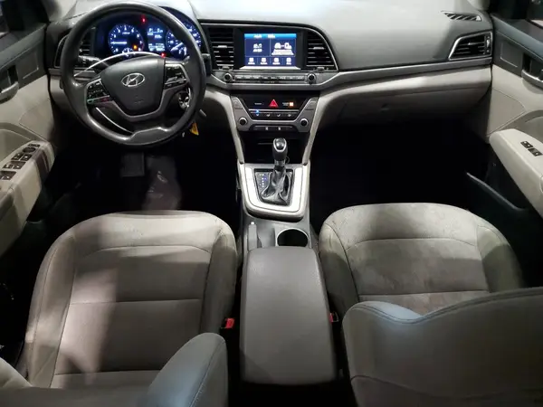 5NPD84LF4HH049525 2017 HYUNDAI ELANTRA - Image 8