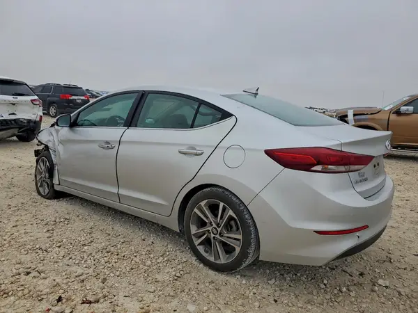 5NPD84LF4HH050089 2017 HYUNDAI ELANTRA - Image 2
