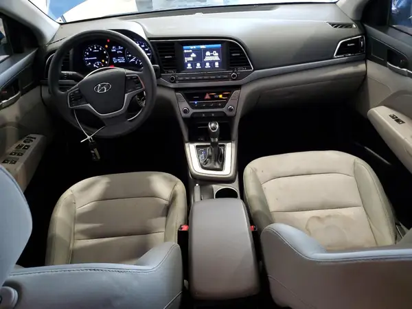 5NPD84LF4HH051789 2017 HYUNDAI ELANTRA - Image 8