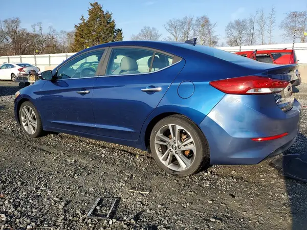 5NPD84LF4HH053042 2017 HYUNDAI ELANTRA - Image 2
