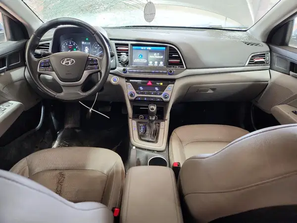 5NPD84LF4HH057494 2017 HYUNDAI ELANTRA - Image 8