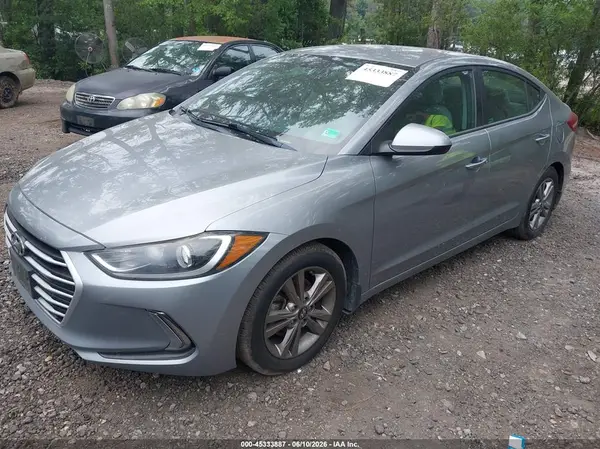 5NPD84LF4HH057740 2017 HYUNDAI ELANTRA - Image 2