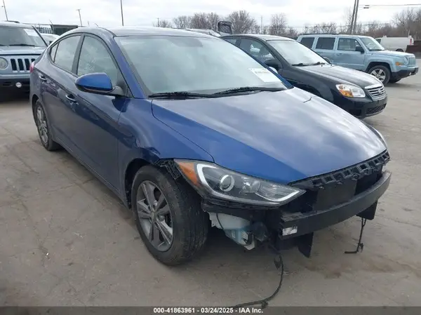5NPD84LF4HH058645 2017 HYUNDAI ELANTRA - Image 1