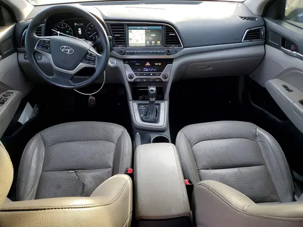5NPD84LF4HH065210 2017 HYUNDAI ELANTRA - Image 8
