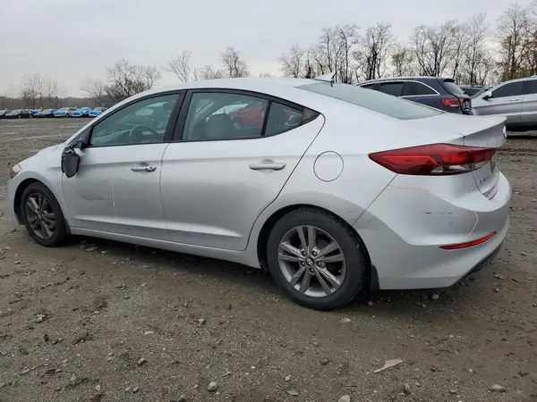 5NPD84LF4HH067829 2017 HYUNDAI ELANTRA - Image 2