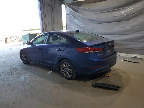 5NPD84LF4HH068835 2017 HYUNDAI ELANTRA - Image 2