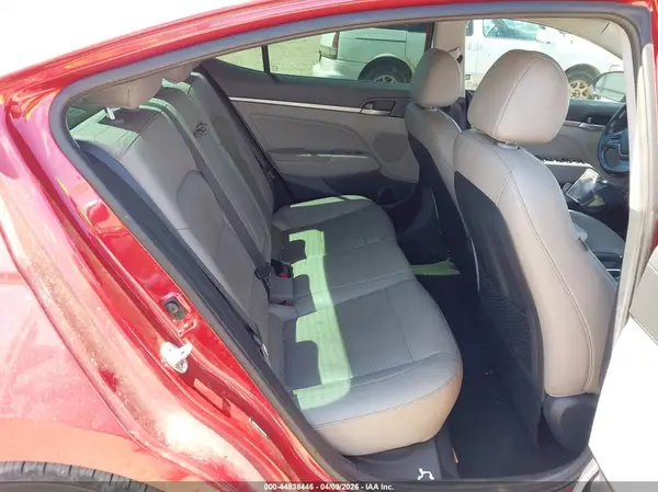 5NPD84LF4HH069208 2017 HYUNDAI ELANTRA - Image 8