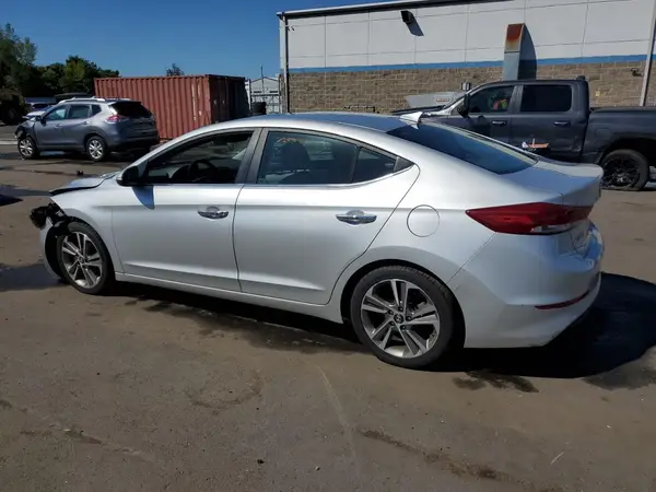 5NPD84LF4HH071024 2017 HYUNDAI ELANTRA - Image 2