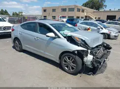 5NPD84LF4HH071069 2017 HYUNDAI ELANTRA