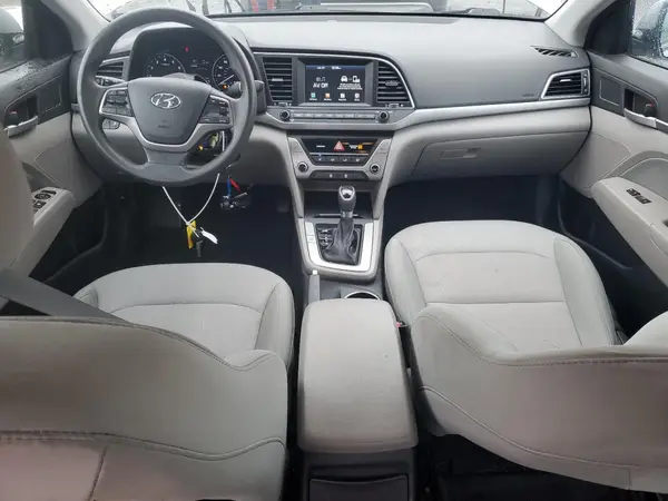 5NPD84LF4HH072898 2017 HYUNDAI ELANTRA - Image 8