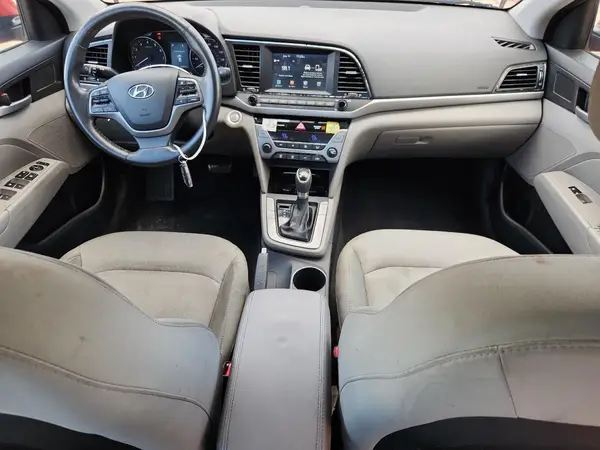 5NPD84LF4HH073775 2017 HYUNDAI ELANTRA - Image 8