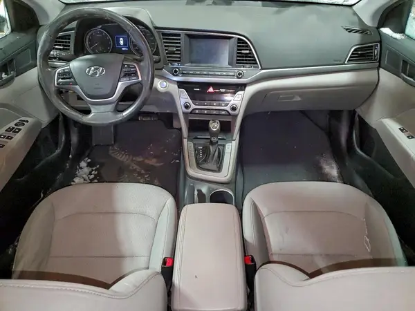5NPD84LF4HH074120 2017 HYUNDAI ELANTRA - Image 8
