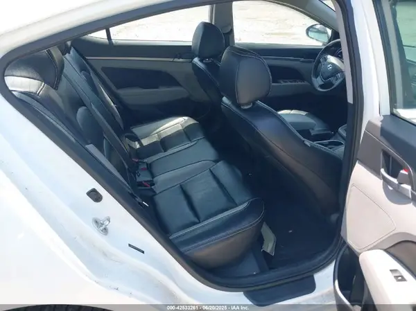 5NPD84LF4HH076949 2017 HYUNDAI ELANTRA - Image 8