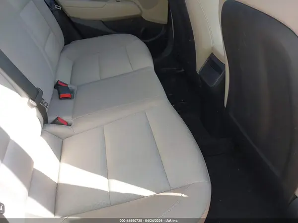 5NPD84LF4HH078961 2017 HYUNDAI ELANTRA - Image 8