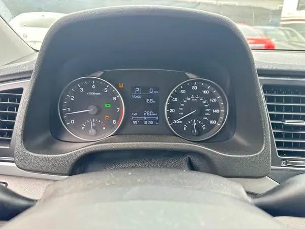 5NPD84LF4HH080208 2017 HYUNDAI ELANTRA - Image 8
