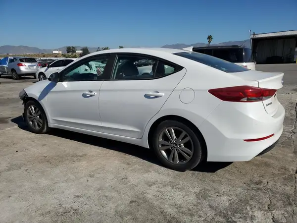 5NPD84LF4HH082931 2017 HYUNDAI ELANTRA - Image 2