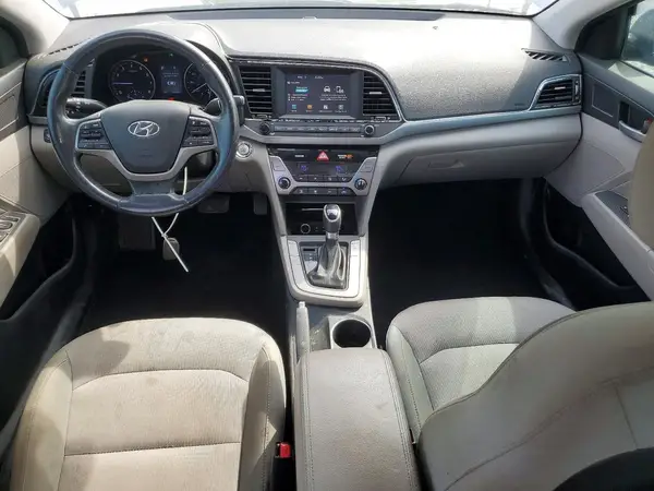 5NPD84LF4HH083044 2017 HYUNDAI ELANTRA - Image 8