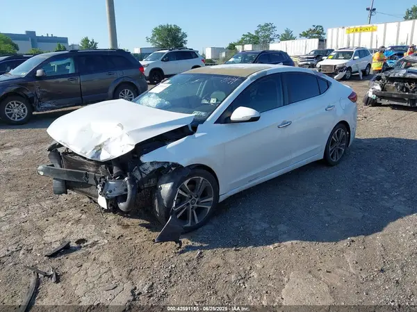 5NPD84LF4HH083092 2017 HYUNDAI ELANTRA - Image 2