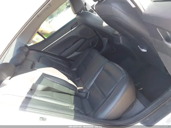 5NPD84LF4HH083092 2017 HYUNDAI ELANTRA - Image 8
