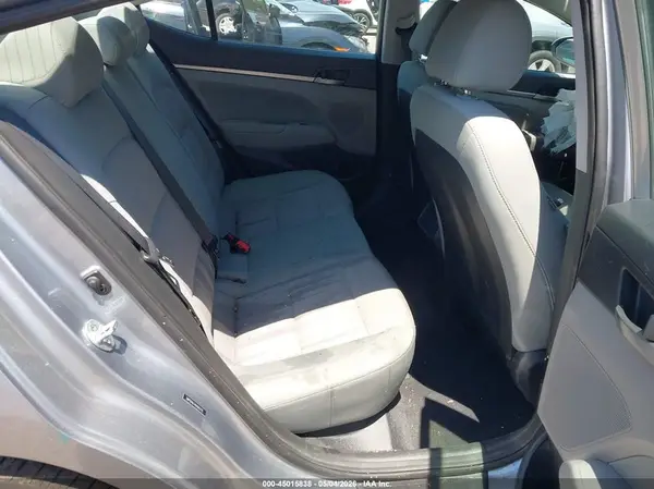 5NPD84LF4HH083125 2017 HYUNDAI ELANTRA - Image 8