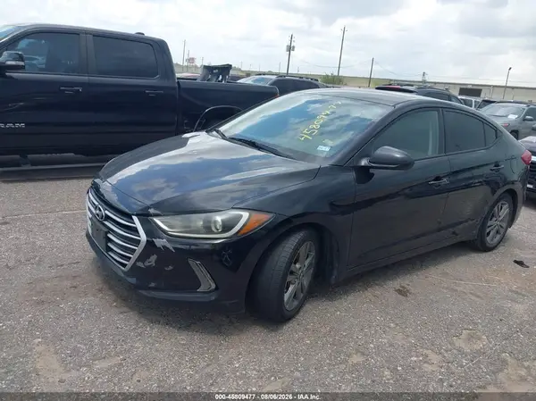 5NPD84LF4HH085683 2017 HYUNDAI ELANTRA - Image 2