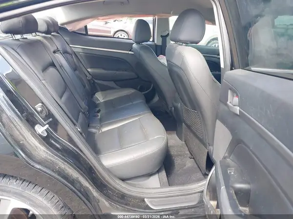 5NPD84LF4HH087255 2017 HYUNDAI ELANTRA - Image 8