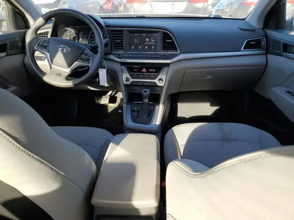5NPD84LF4HH092066 2017 HYUNDAI ELANTRA - Image 8
