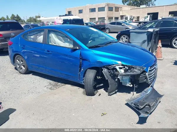 5NPD84LF4HH092200 2017 HYUNDAI ELANTRA - Image 1