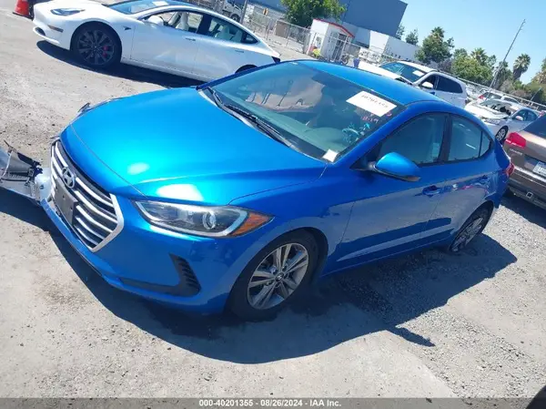 5NPD84LF4HH092200 2017 HYUNDAI ELANTRA - Image 2
