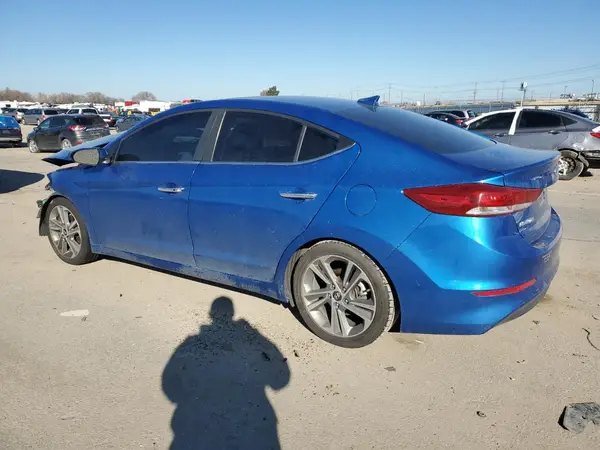 5NPD84LF4HH097879 2017 HYUNDAI ELANTRA - Image 2