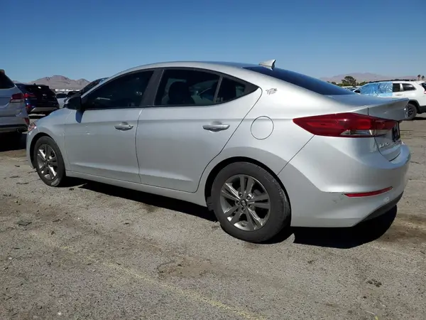 5NPD84LF4HH107925 2017 HYUNDAI ELANTRA - Image 2