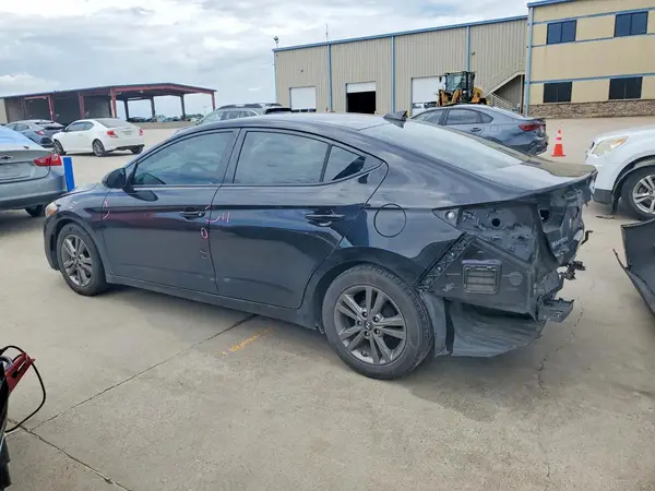 5NPD84LF4HH114003 2017 HYUNDAI ELANTRA - Image 2