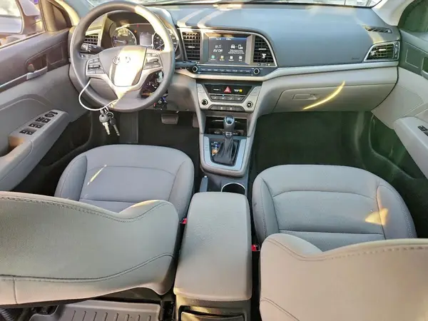5NPD84LF4HH121081 2017 HYUNDAI ELANTRA - Image 8