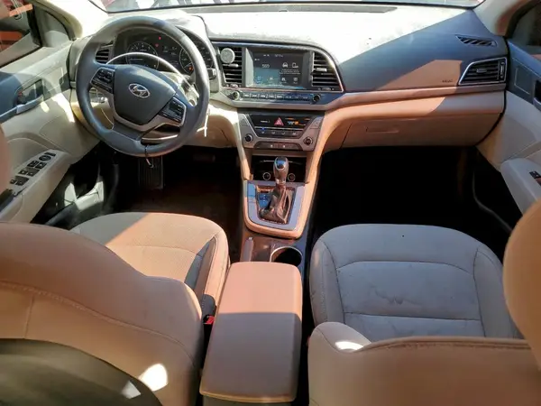 5NPD84LF4HH121663 2017 HYUNDAI ELANTRA - Image 8