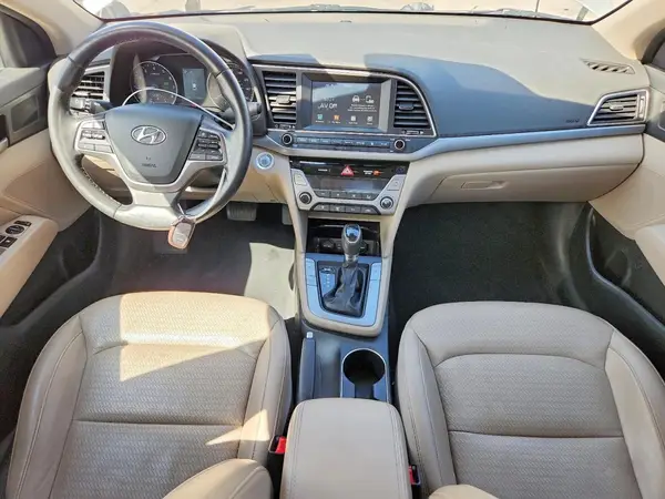 5NPD84LF4HH129682 2017 HYUNDAI ELANTRA - Image 8