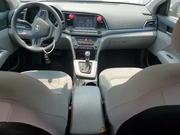 5NPD84LF4HH130458 2017 HYUNDAI ELANTRA - Image 8