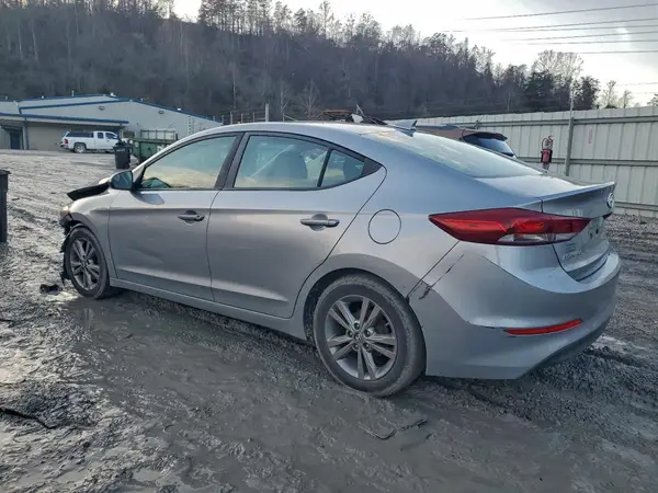 5NPD84LF4HH130573 2017 HYUNDAI ELANTRA - Image 2