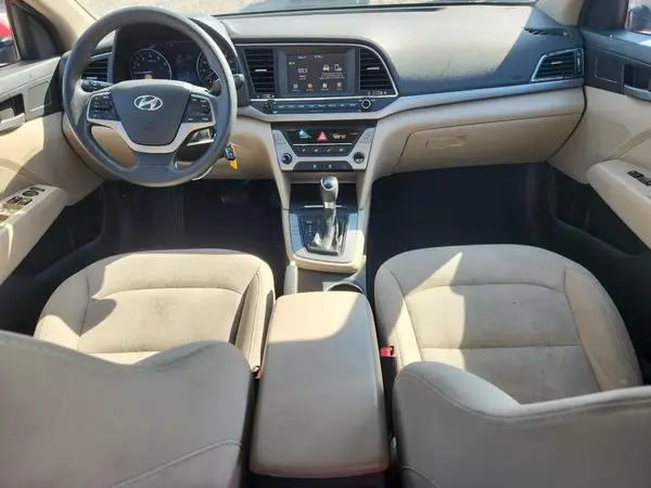 5NPD84LF4HH130766 2017 HYUNDAI ELANTRA - Image 8