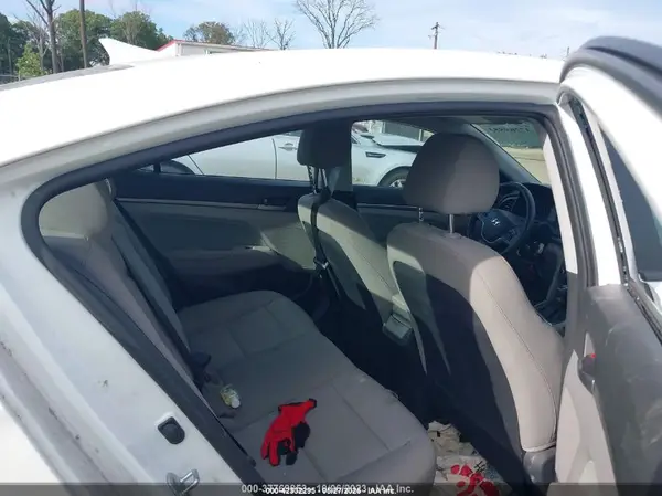5NPD84LF4HH131593 2017 HYUNDAI ELANTRA - Image 8
