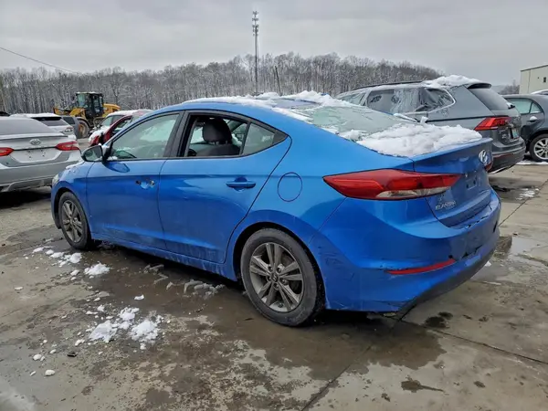 5NPD84LF4HH136387 2017 HYUNDAI ELANTRA - Image 2