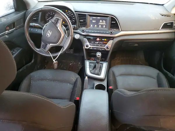 5NPD84LF4HH137619 2017 HYUNDAI ELANTRA - Image 8
