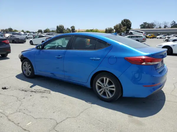 5NPD84LF4HH138057 2017 HYUNDAI ELANTRA - Image 2