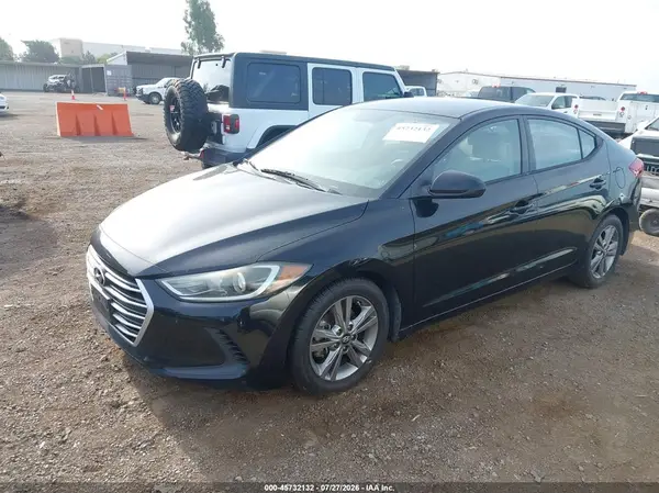 5NPD84LF4HH138592 2017 HYUNDAI ELANTRA - Image 2