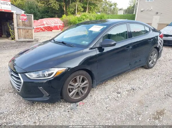 5NPD84LF4HH141458 2017 HYUNDAI ELANTRA - Image 2